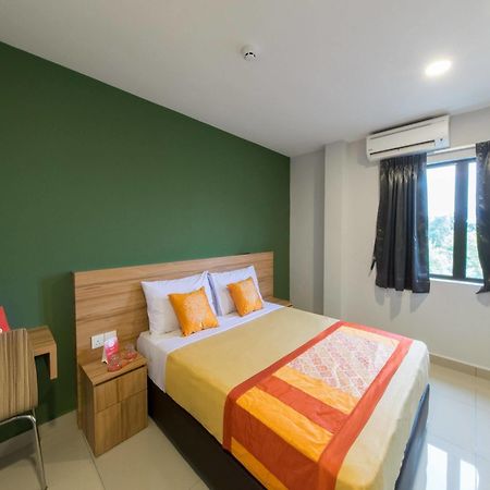 Lavana Hotel Batu Caves Εξωτερικό φωτογραφία